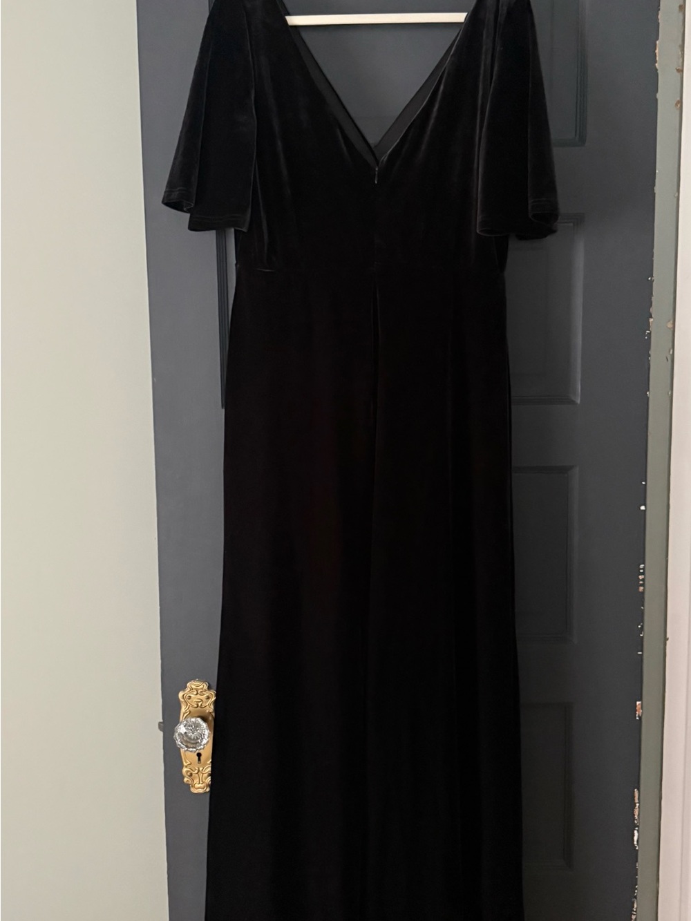 NWT Ever Pretty Velvet Double V Neck Maxi Bridesmaid Dress - Picture 5 of 12